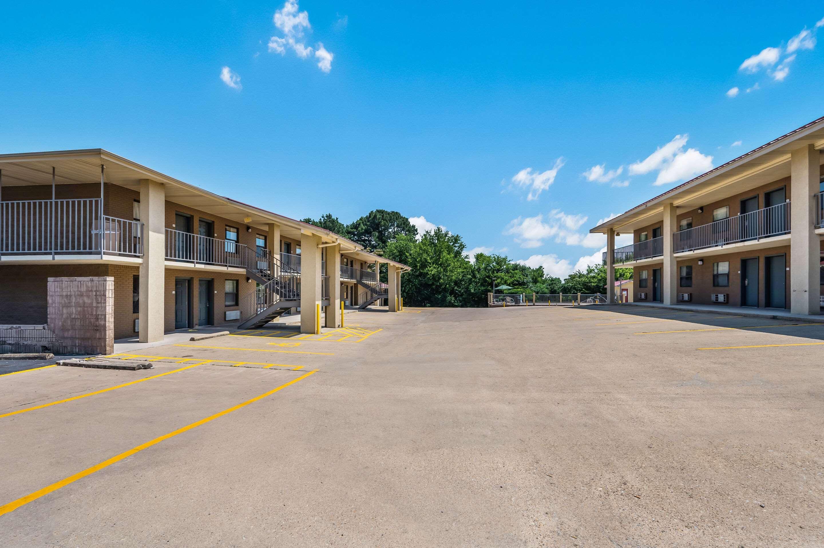 Quality Inn & Suites Hot Springs-Lake Hamilton Exterior foto